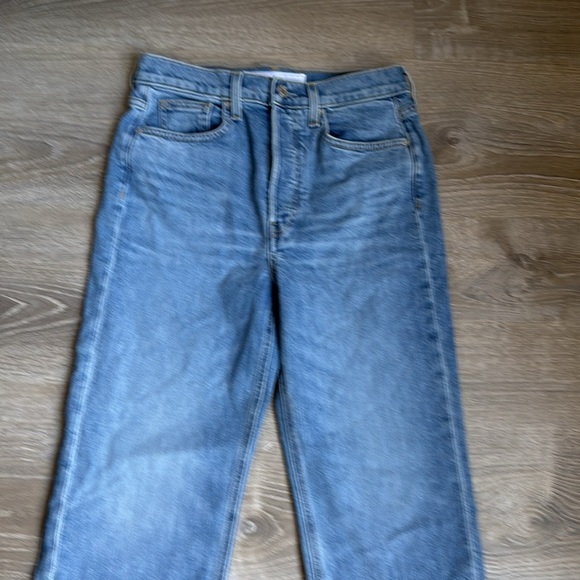 Frank & Eileen Women's Monaghan High Waist Crop Mom Jeans - Picture 4 of 13